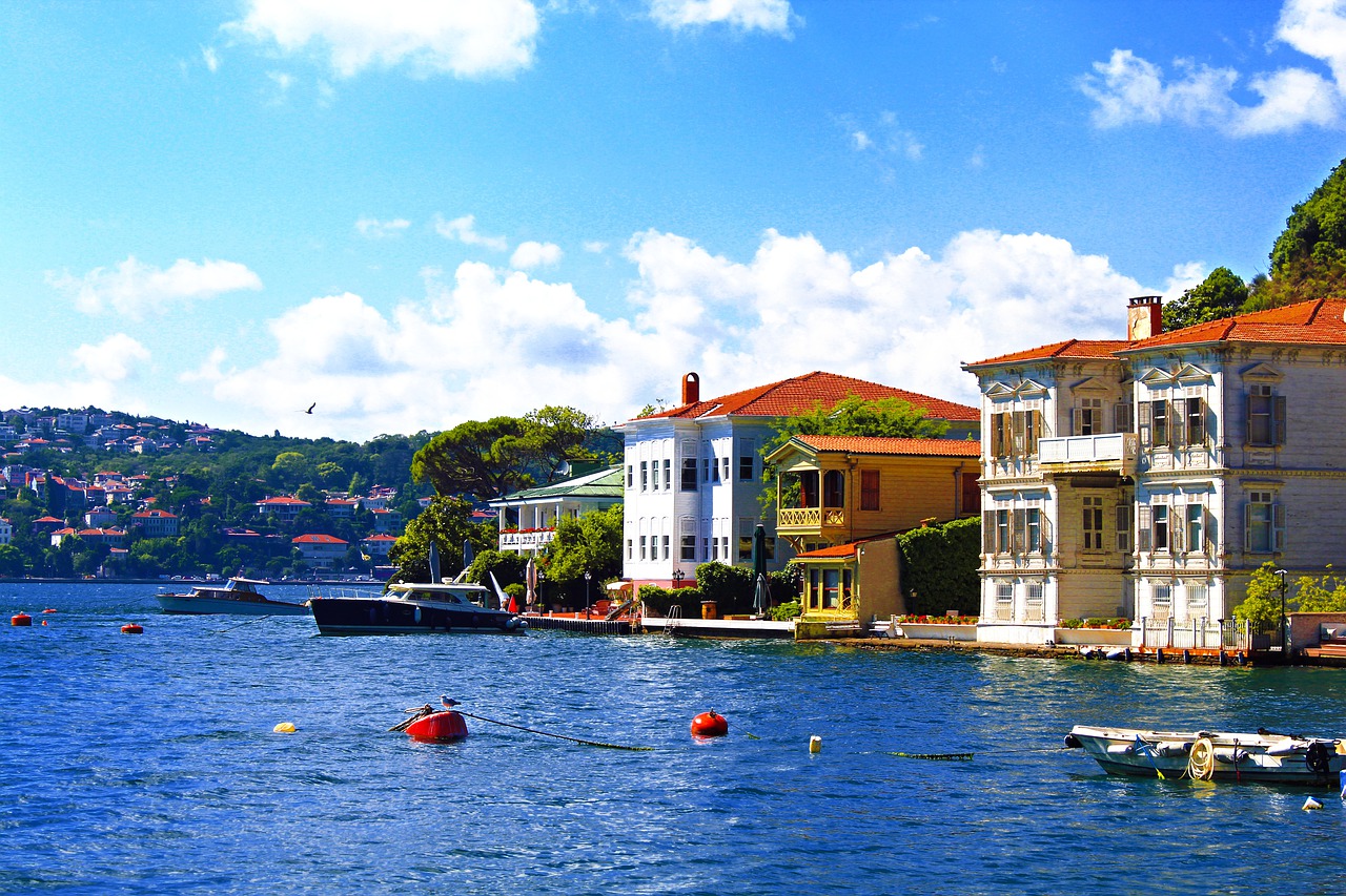 istanbul  marine  sky free photo