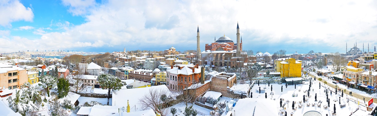 istanbul sultanahmet snow free photo
