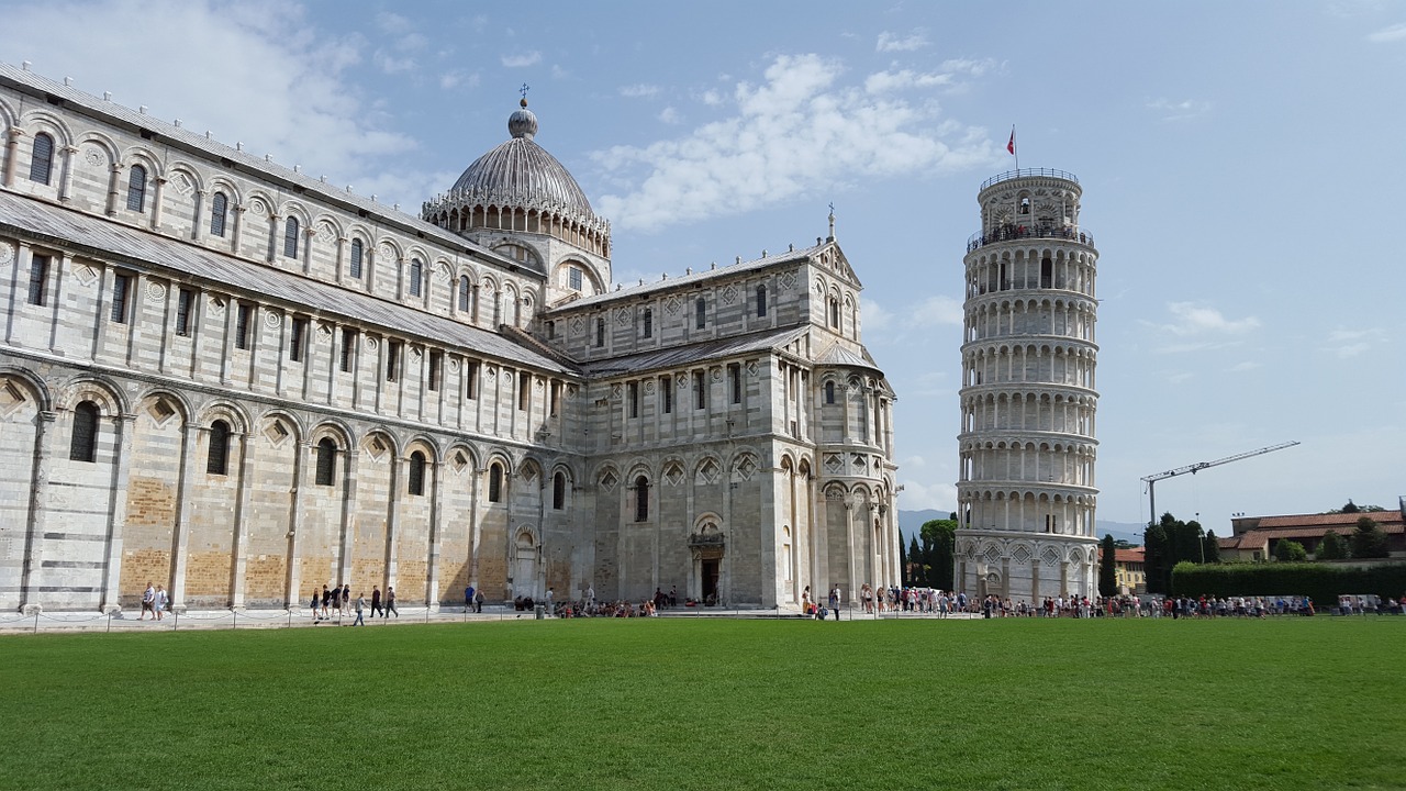 italy leaning tower tower of pisa free photo