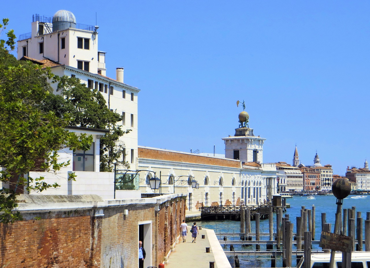 italy venice dogana free photo