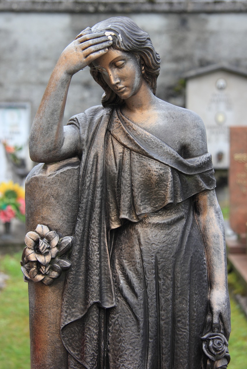 italy cemetery statue free photo
