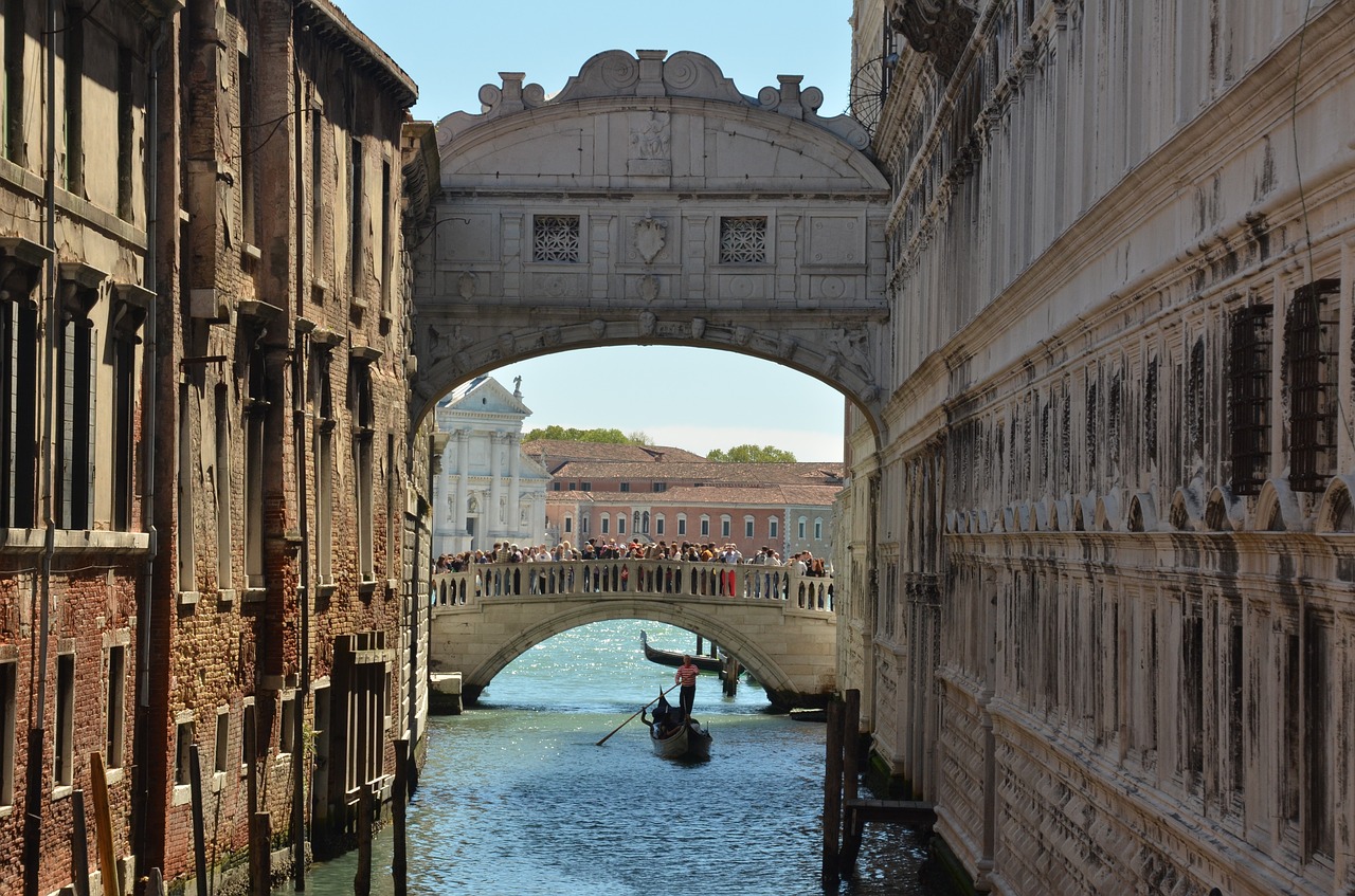 italy venice bridge free photo