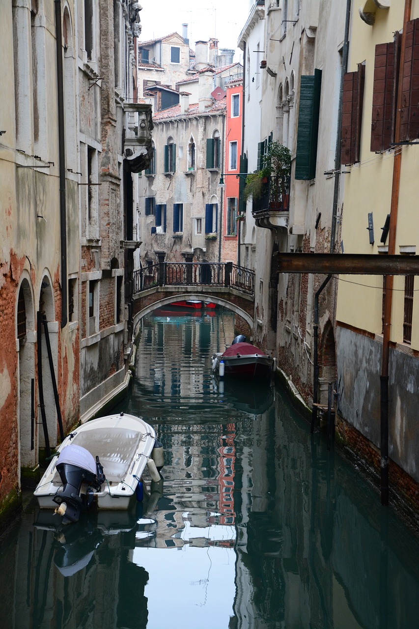 italy venice streets free photo