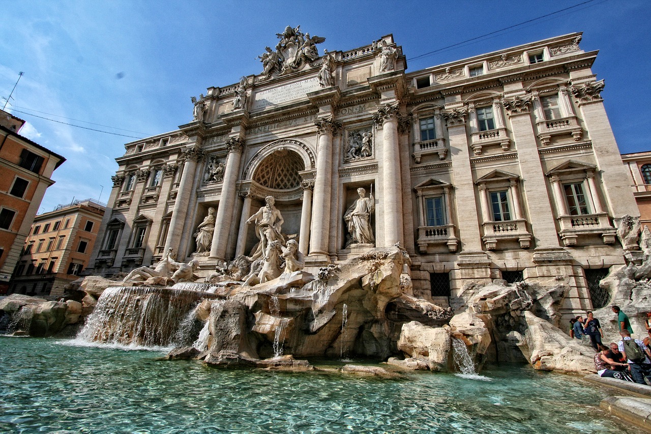 italy rome trevi fountain free photo