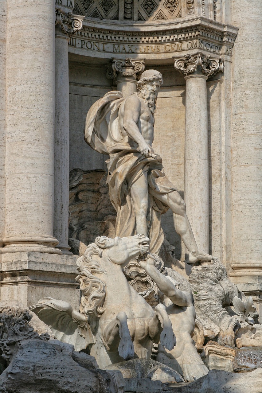 italy rome trevi fountain free photo