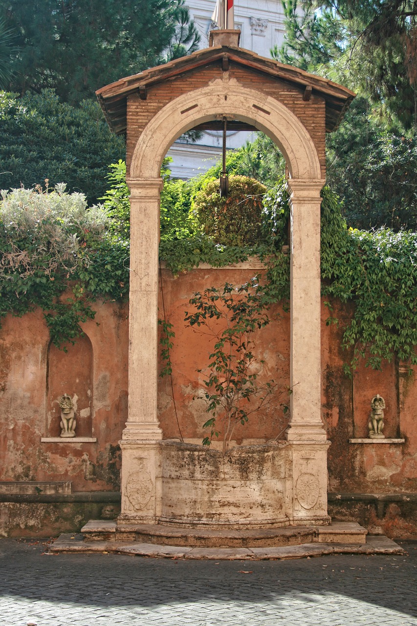 italy rome fountain free photo