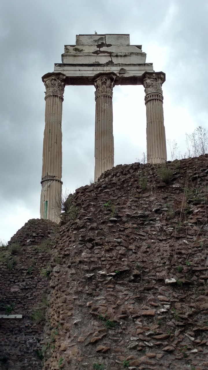 italy roman ruin rome free photo