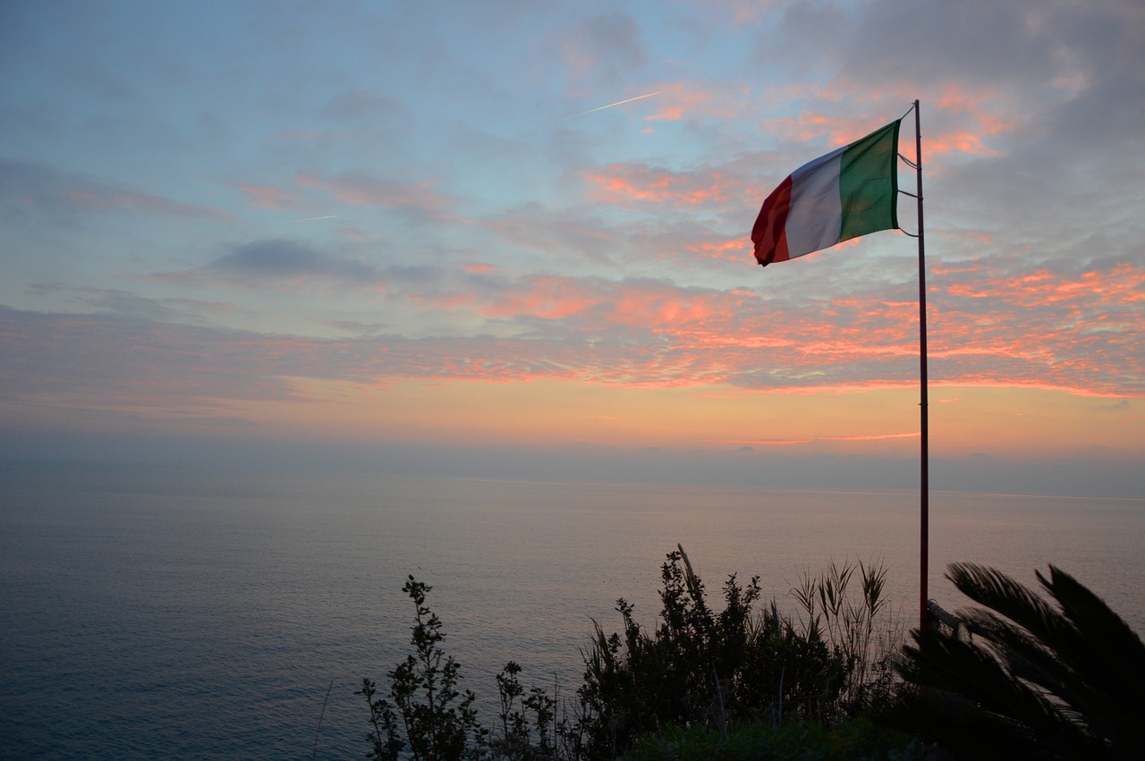 italy sea ocean free photo