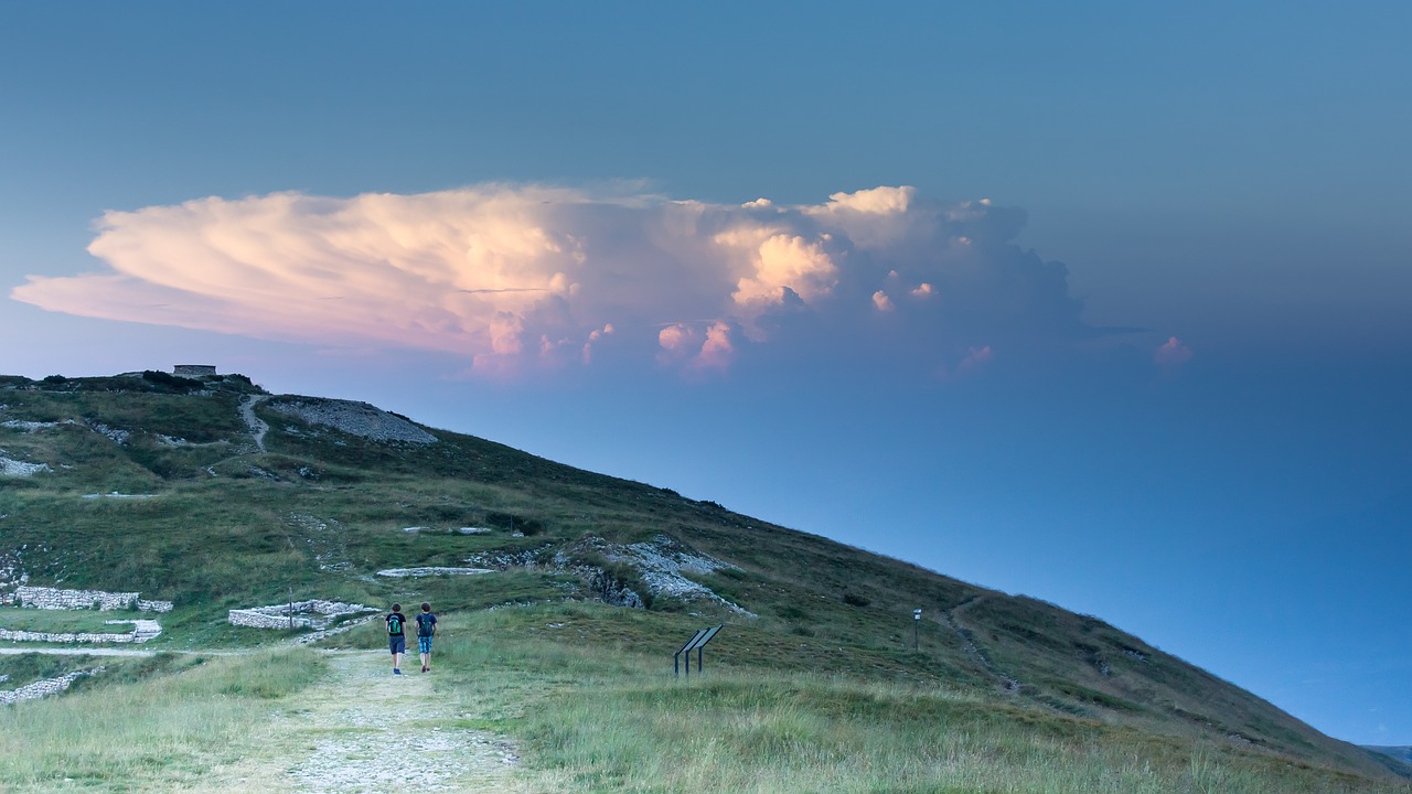 italy mountains hike free photo