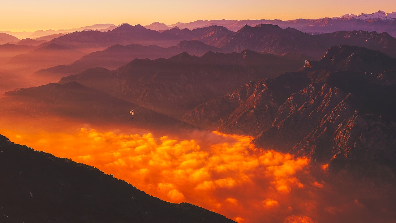 italy paragliding mountains free photo