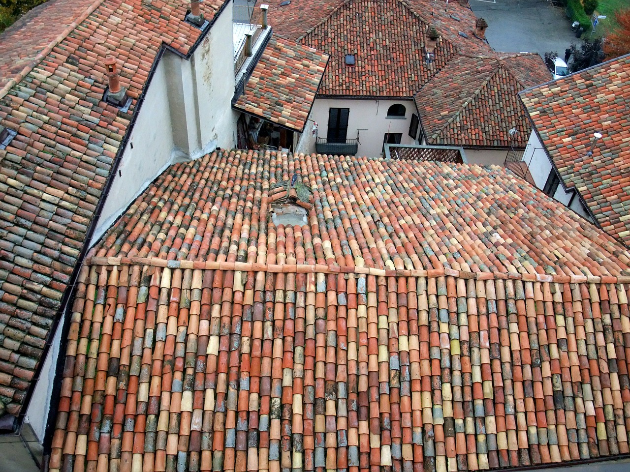 italy barolo roofs free photo