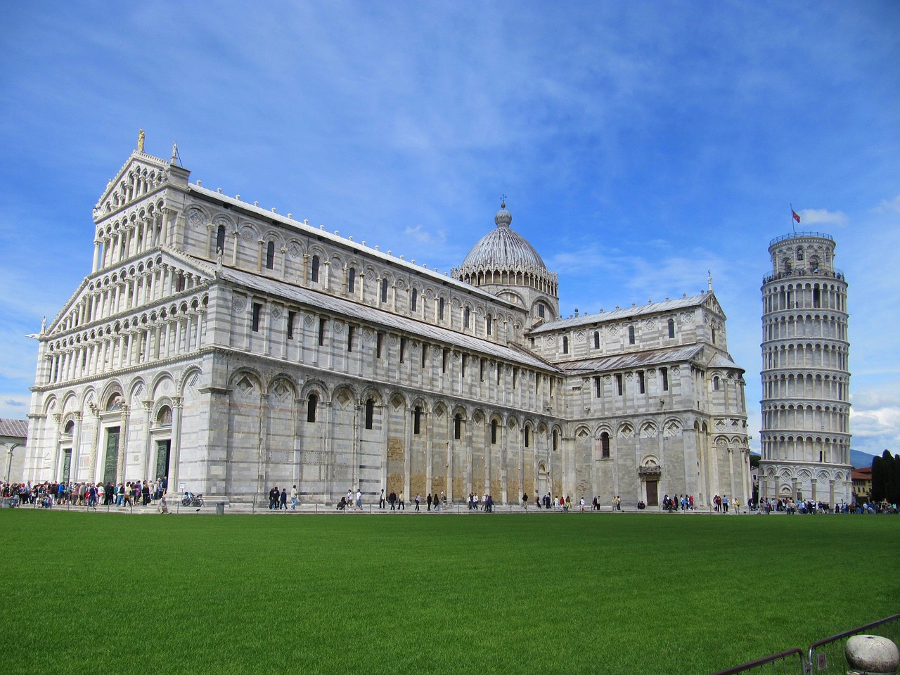 italy pisa tower wrong free photo