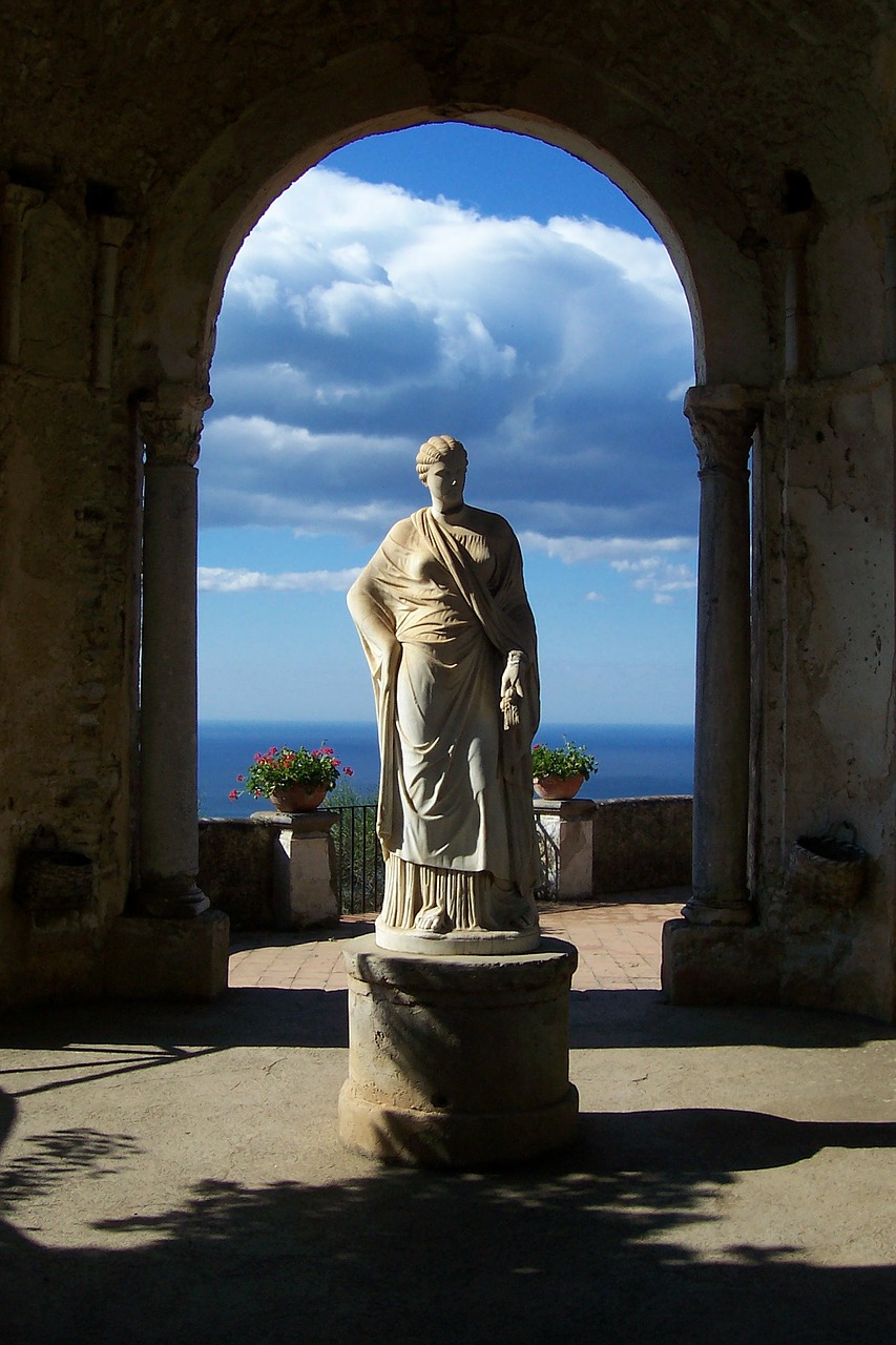 italy statue villa cimbrone free photo