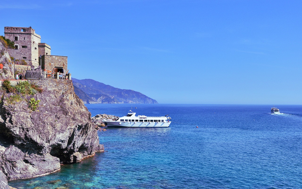 italy sea rock free photo