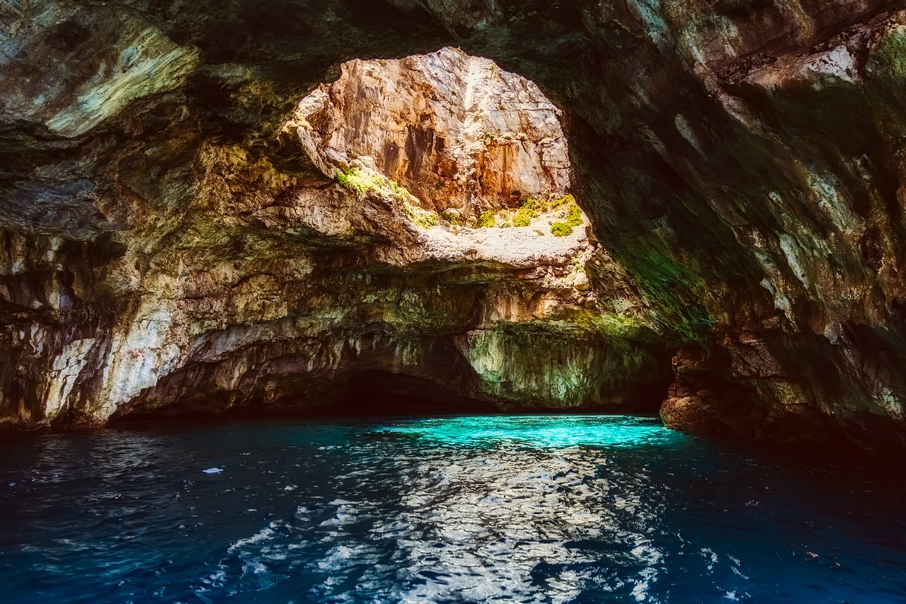 italy arch cave free photo