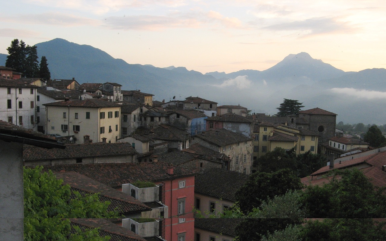 italy barga skyline free photo