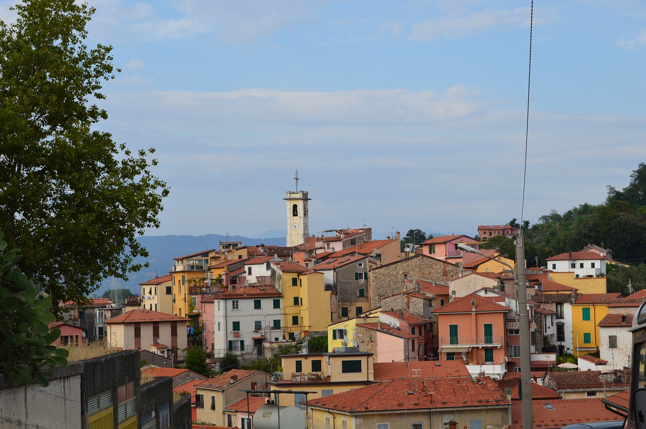 italy pitelli church free photo