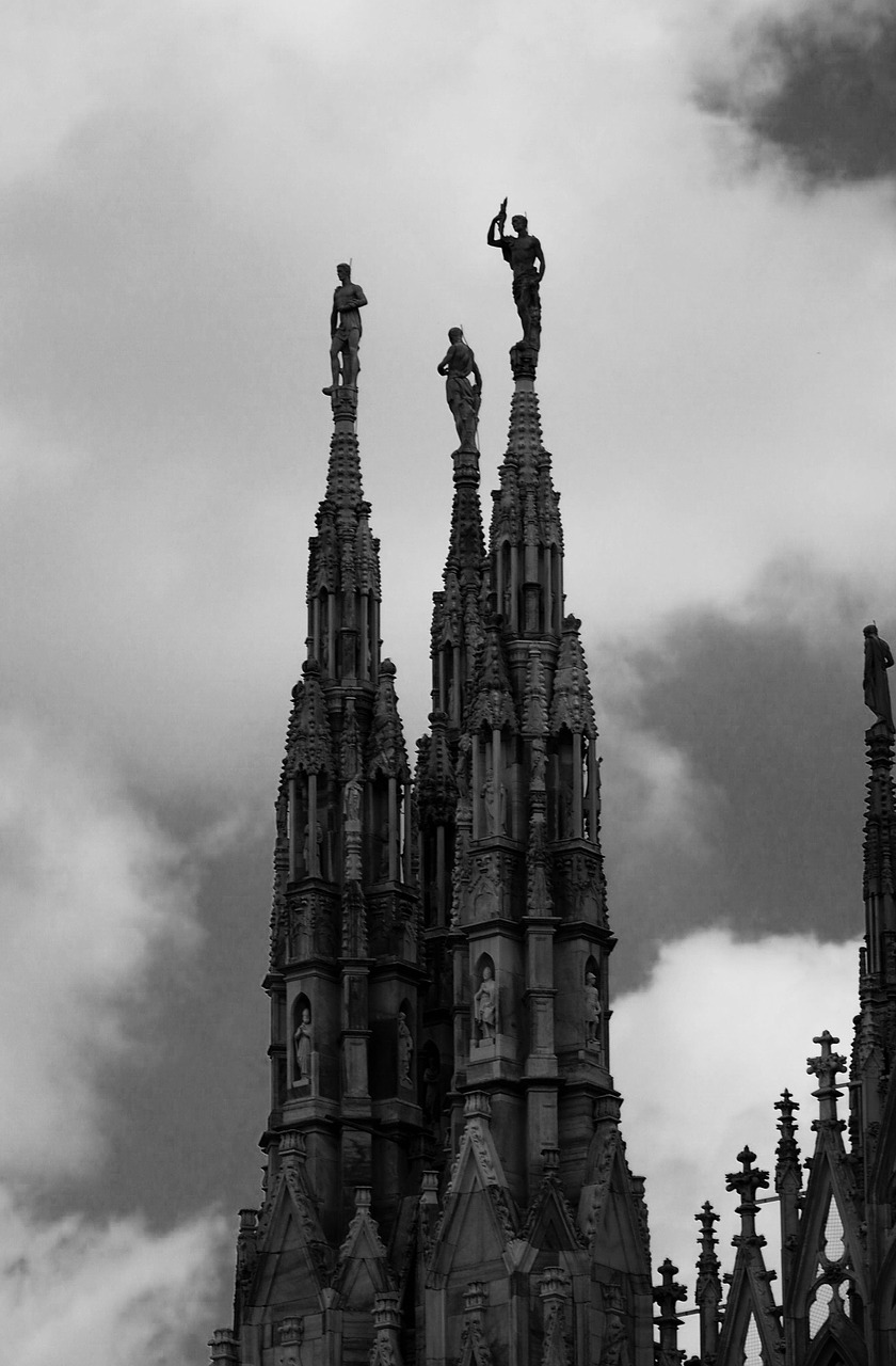 italy church statue free photo