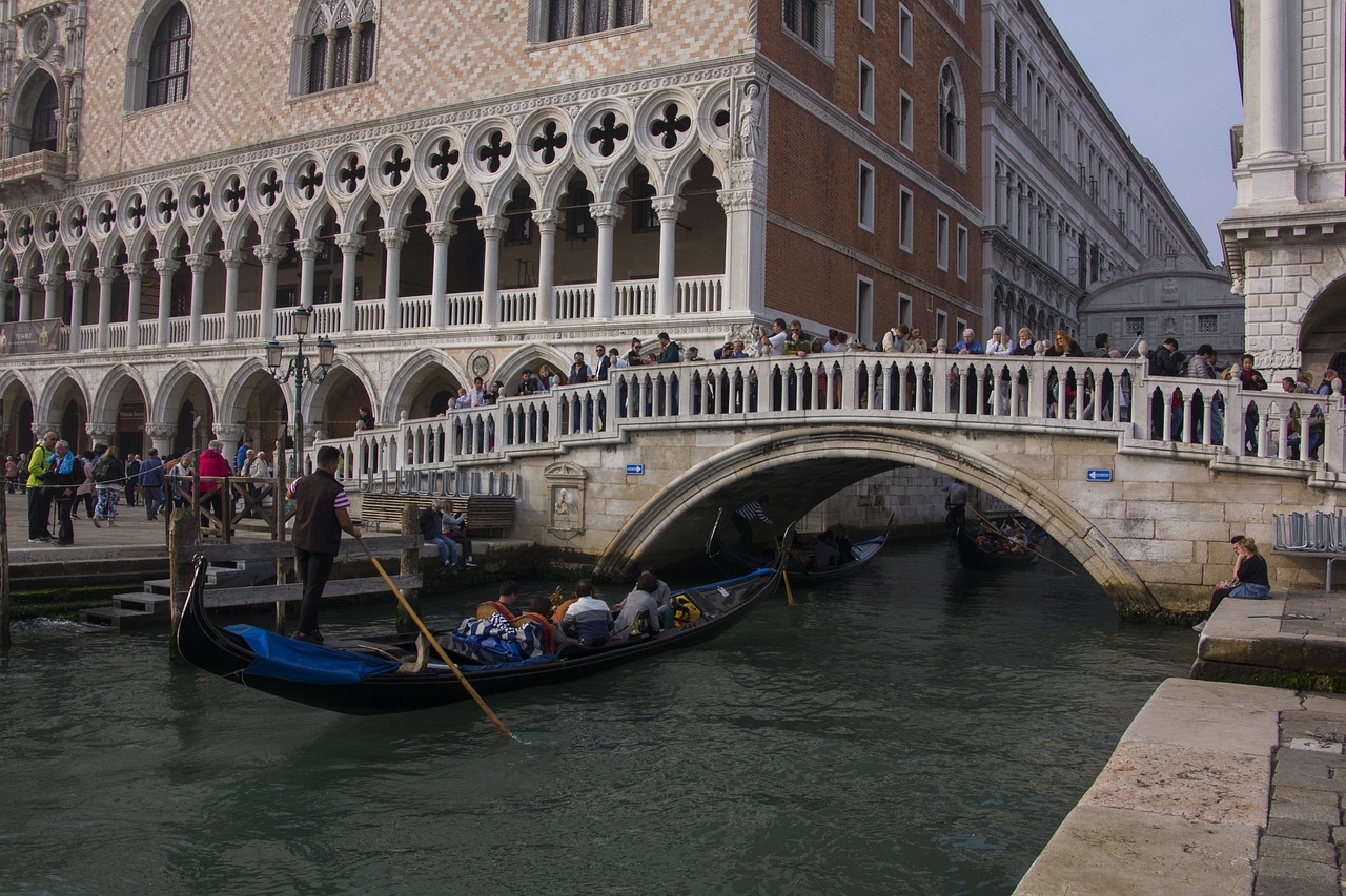 italy venice bridge free photo