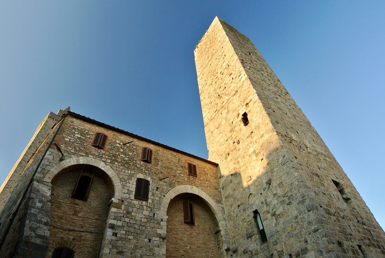 italy  tuscany  architecture free photo