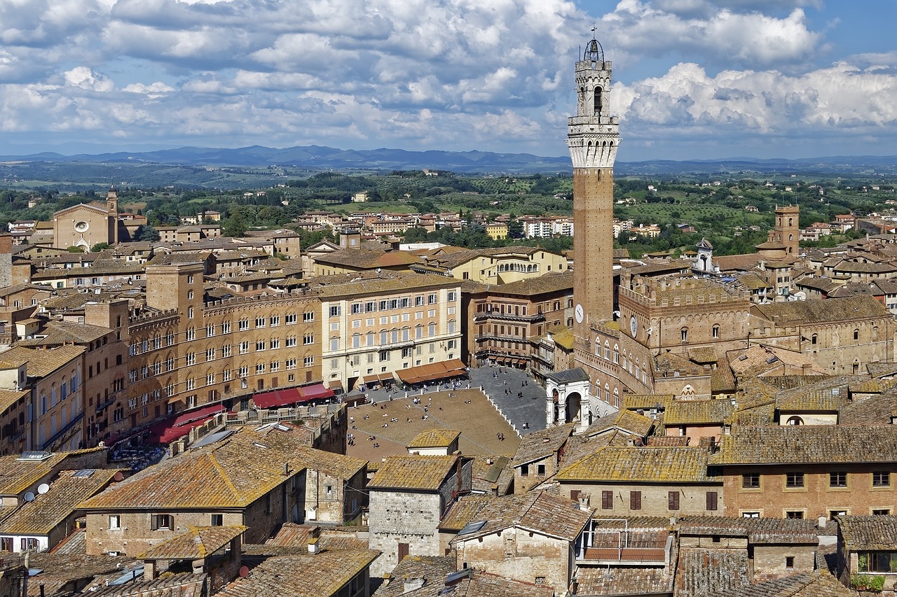 italy  tuscany  siena free photo