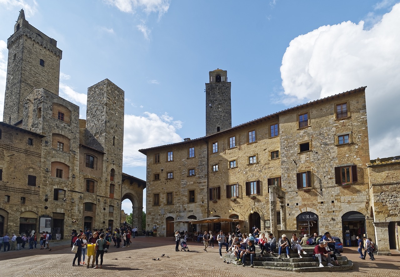 italy  tuscany  san gimignano free photo