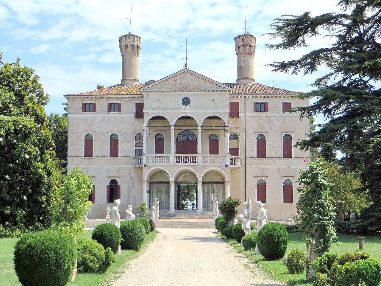 italy  roncade  castle free photo