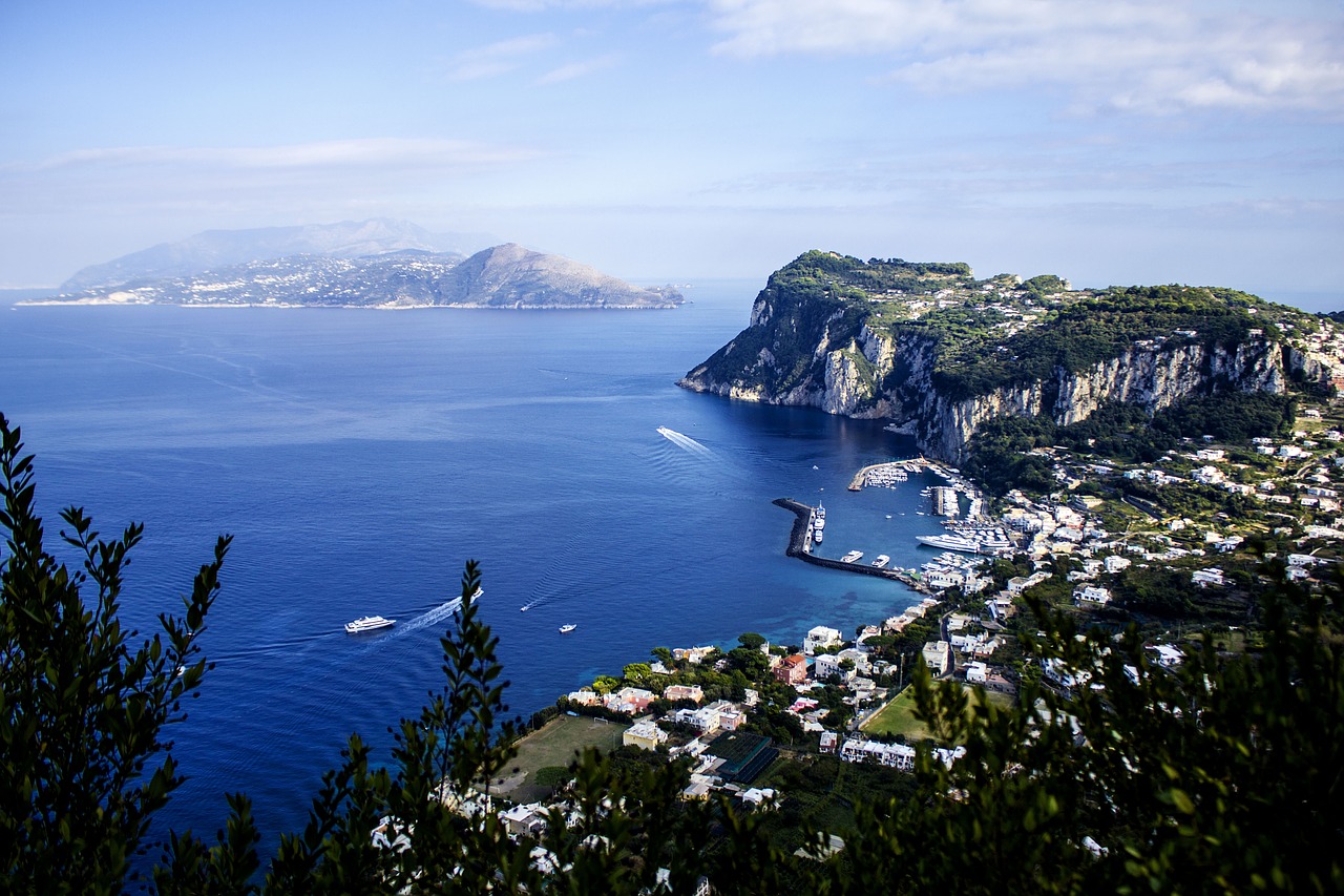 italy  capri  landscape free photo