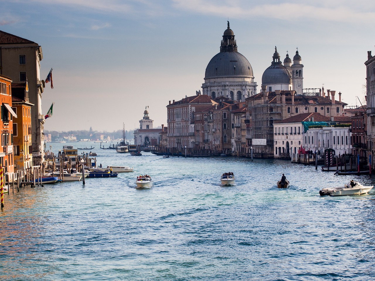 italy  venice  channel free photo