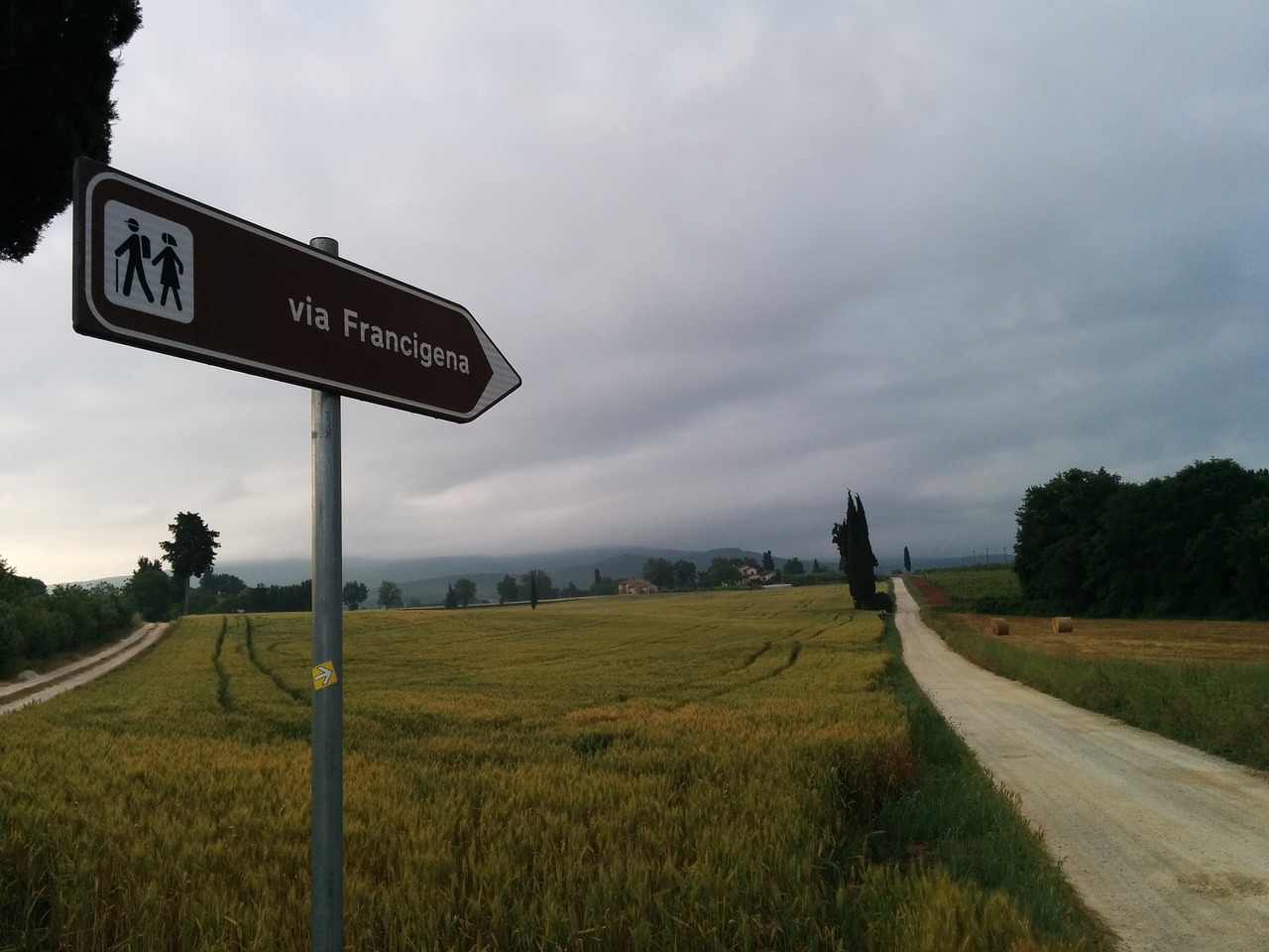 italy via francigena path free photo