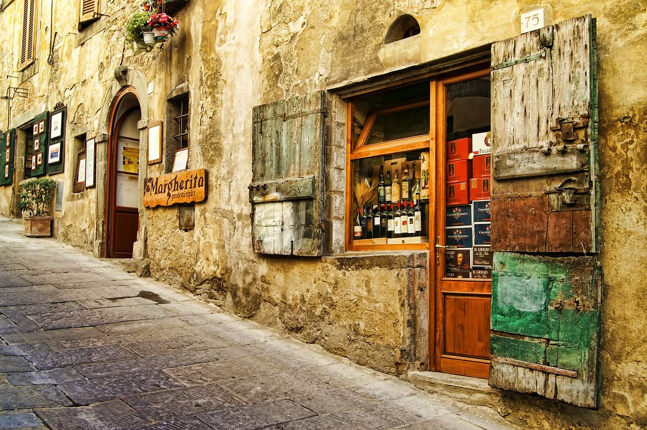 italy tuscany old houses free photo