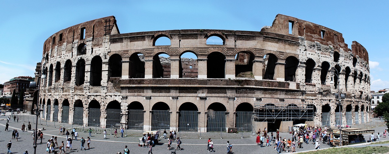 italy colosseum panoramic free photo