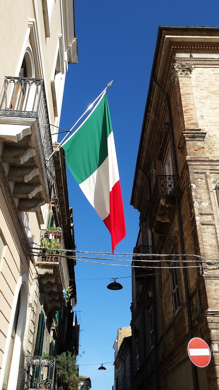 italy flag country free photo