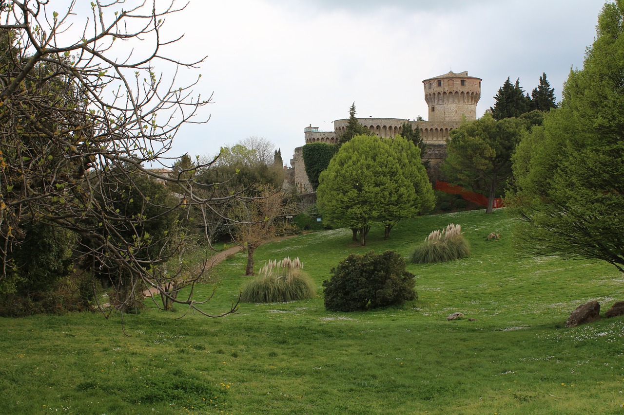 italy volterra medici fortress free photo