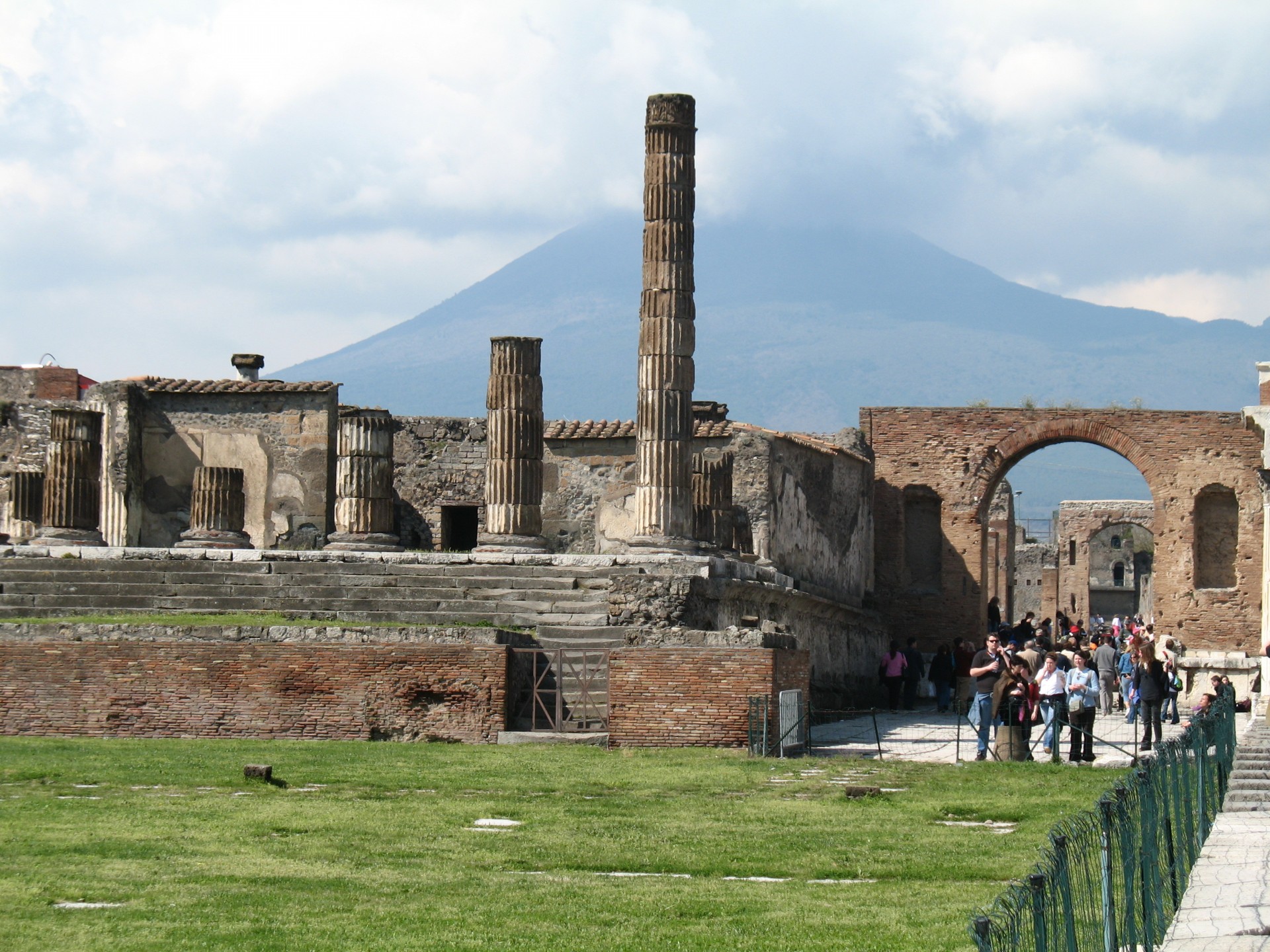 italy pompeii italy pompeii free photo