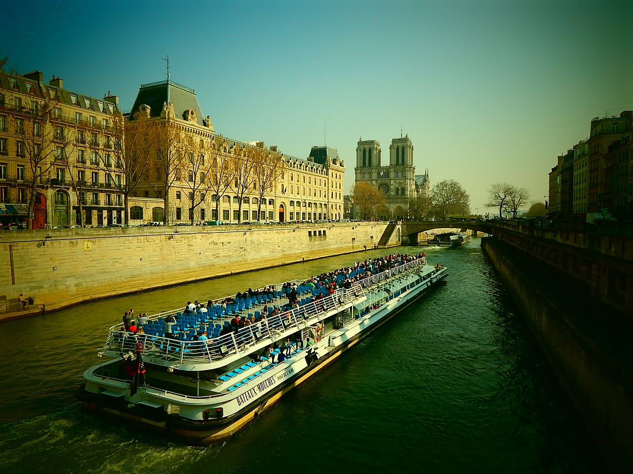 its paris river free photo