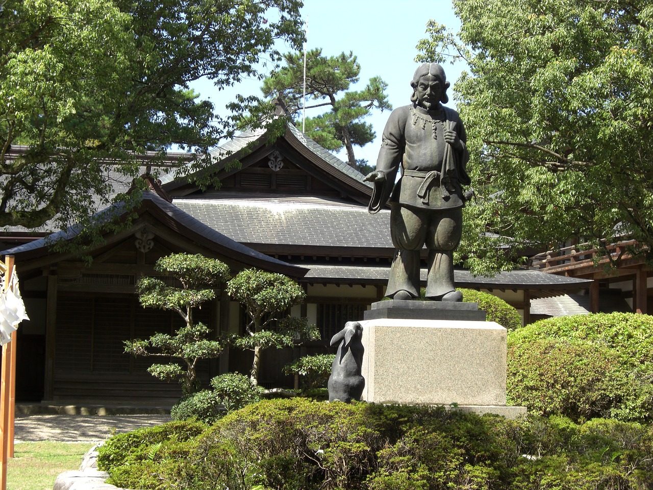 izumo shinto shrine bronze statue free photo