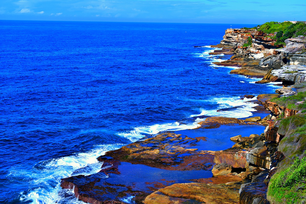 jagged beach  jagged shoreline  rocky beach free photo