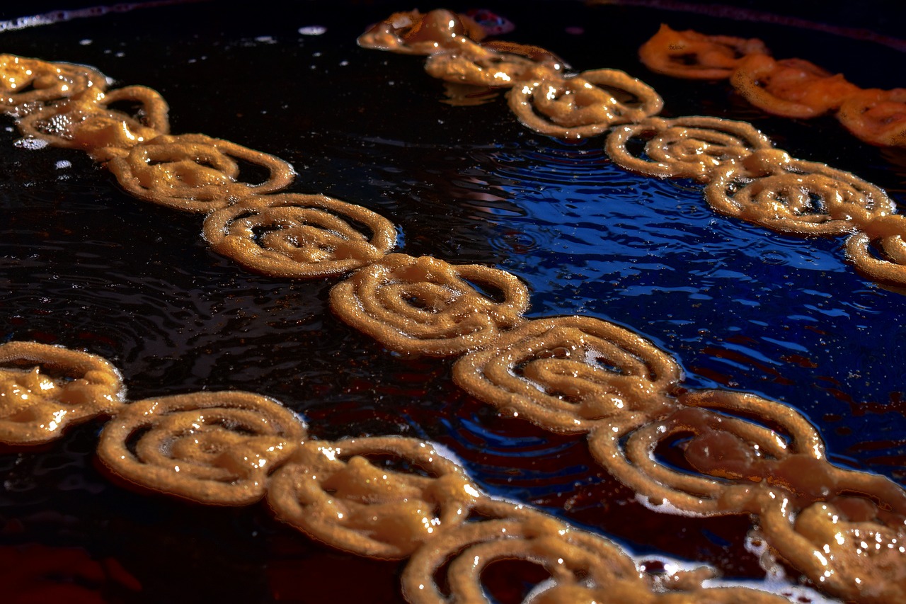 jalebi sweet dish zulbia free photo