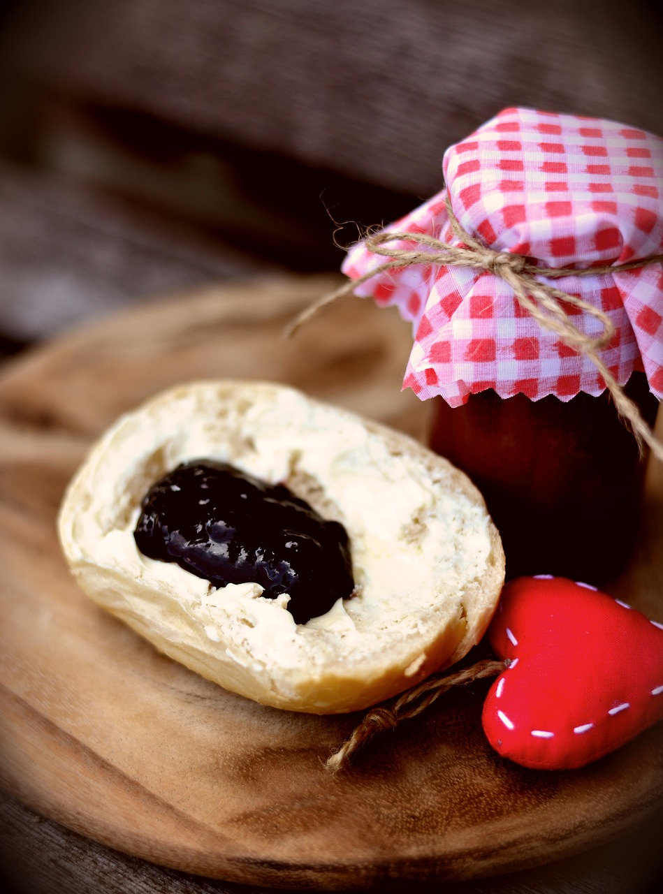 jam  roll  breakfast free photo