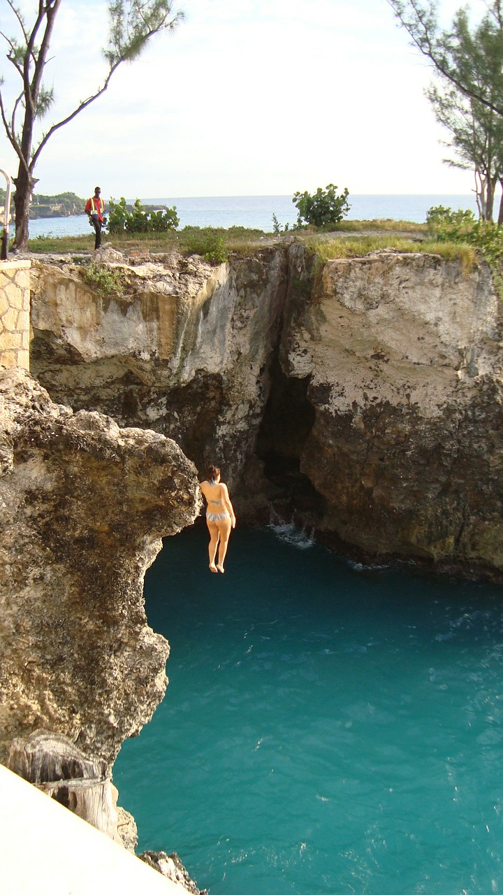jamaica cliff cliff diver free photo