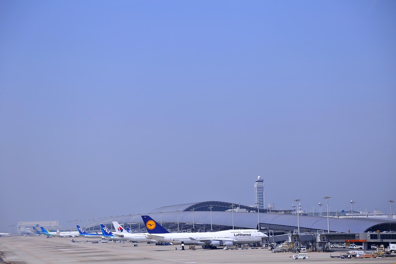 japan kansai international airport boeing 747 free photo