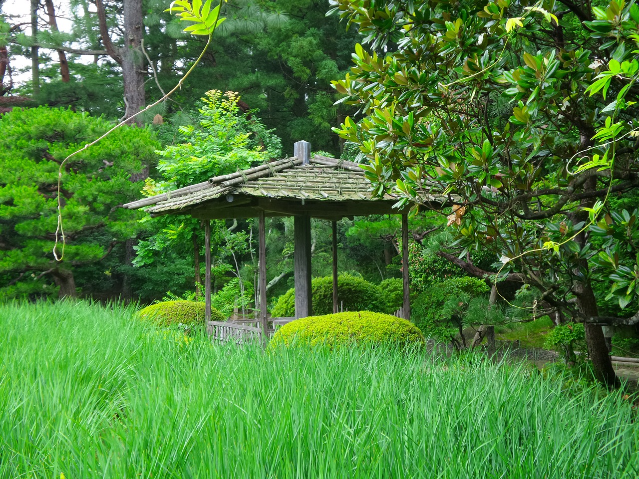 japan garden shelter free photo