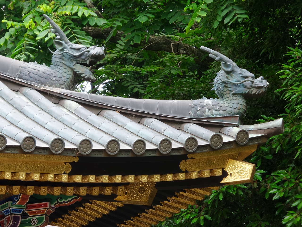 japan temple roof free photo