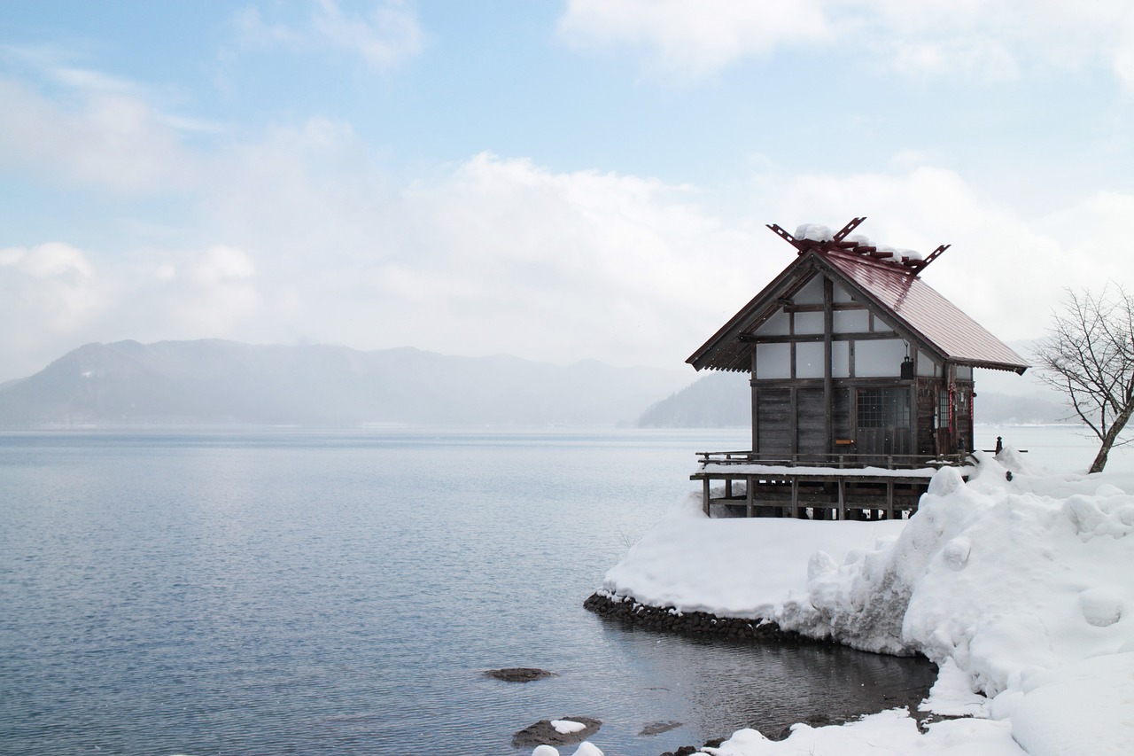 japan  akita  lake winter free photo