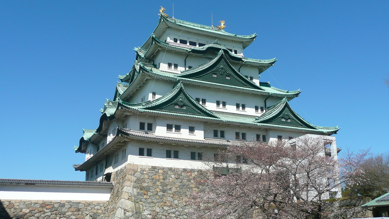 japan castle landmark free photo