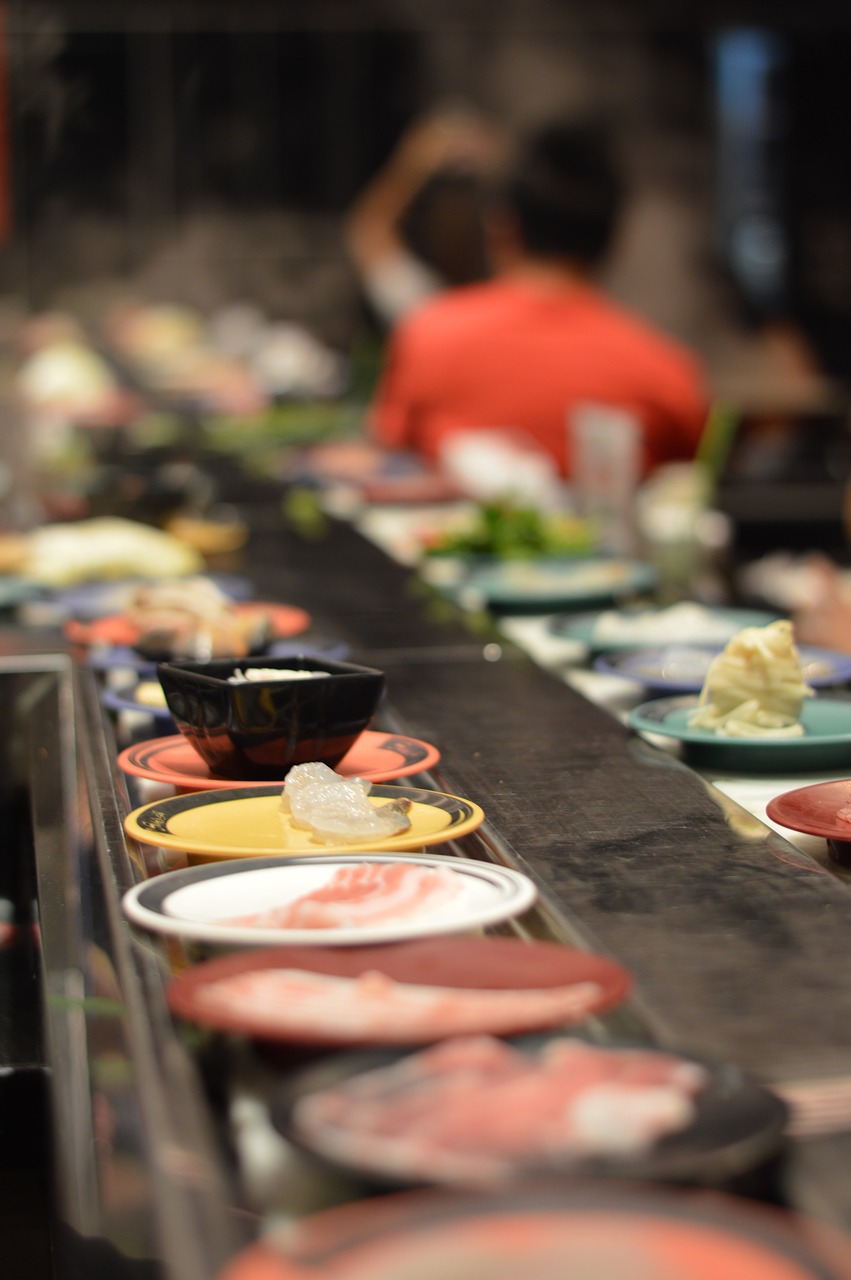 japan food belt sushi free photo