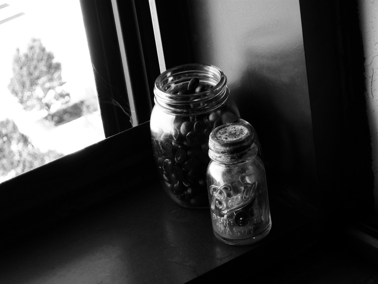 jars glass coffee beans free photo