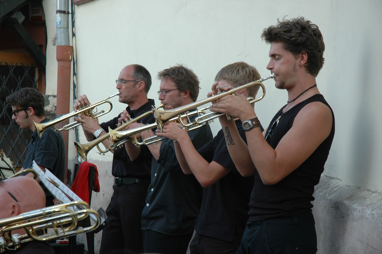 jazz fanfare trumpet free photo