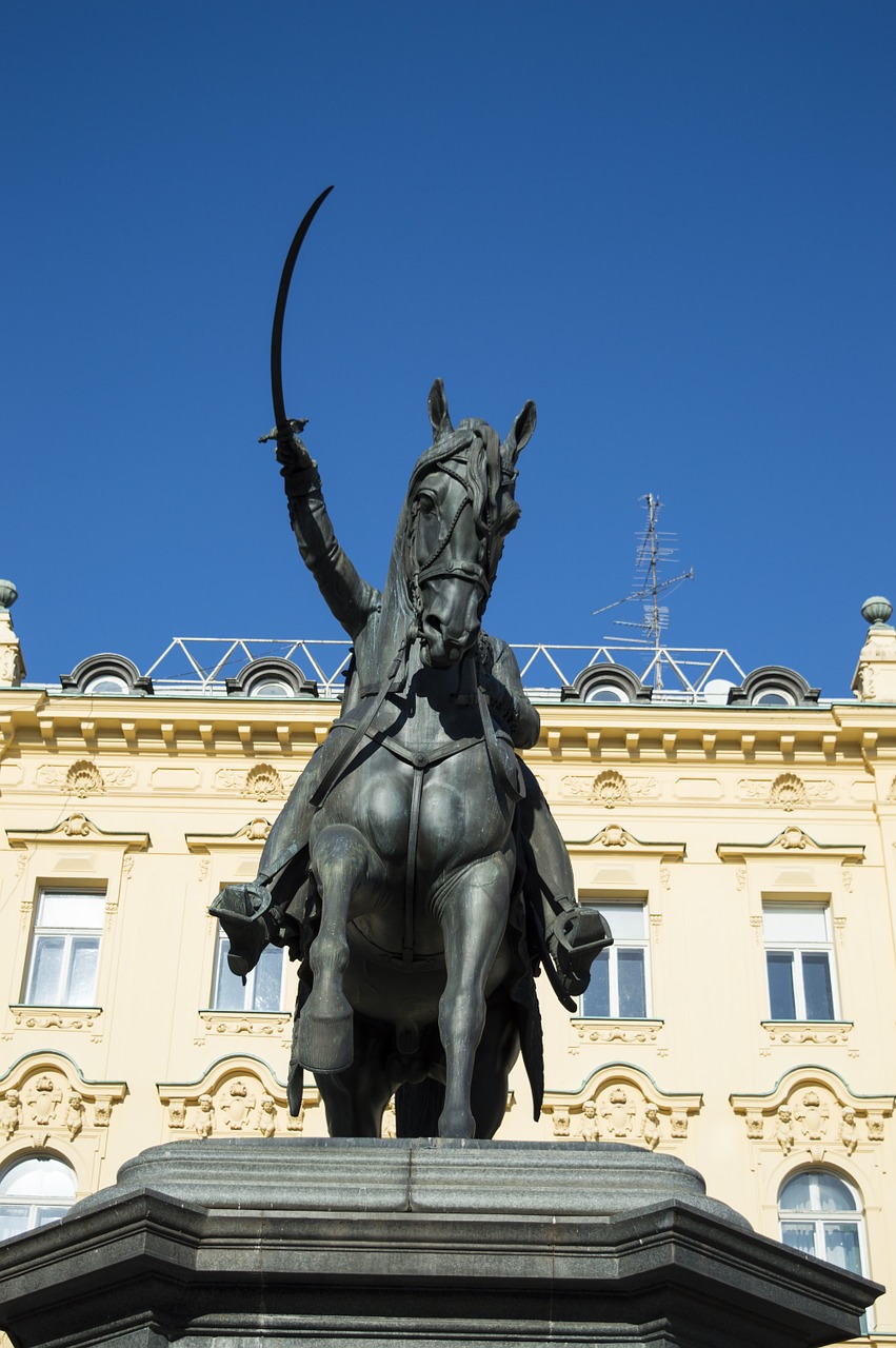 jelacic square zagreb free photo